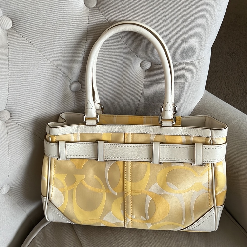 Vintage Coach Signature Double Handle Handbag. Yellow fabric, eggshell leather. - Picture 2 of 9